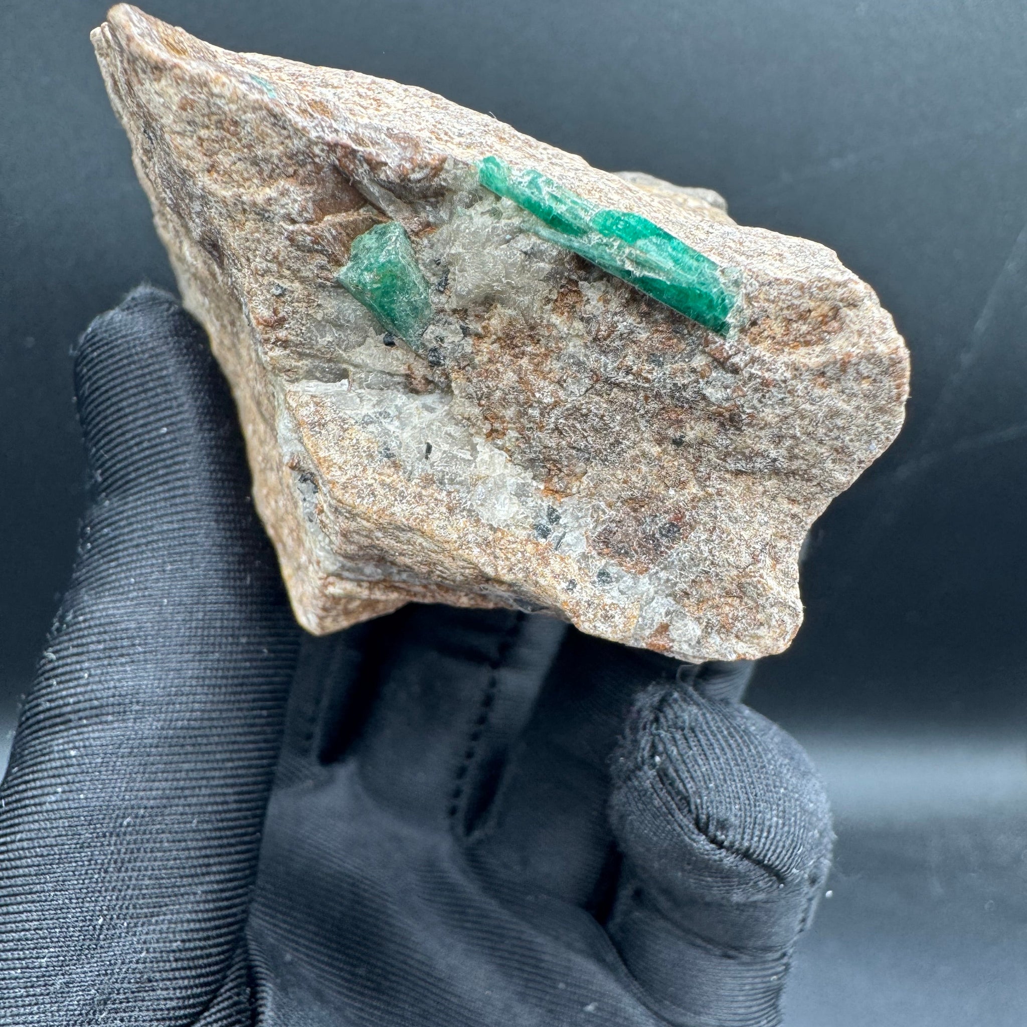 Emerald Specimen - 215g