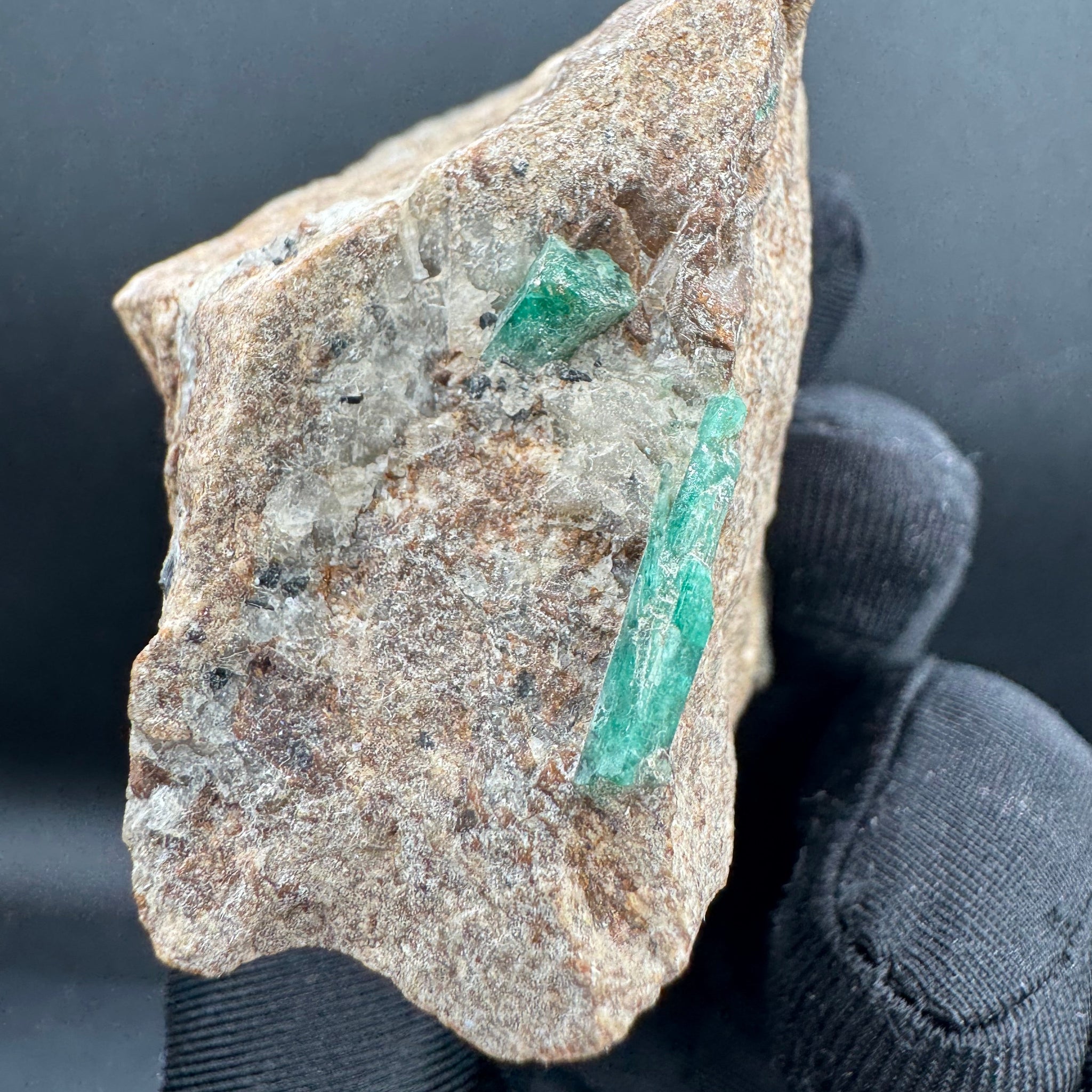 Emerald Specimen - 215g