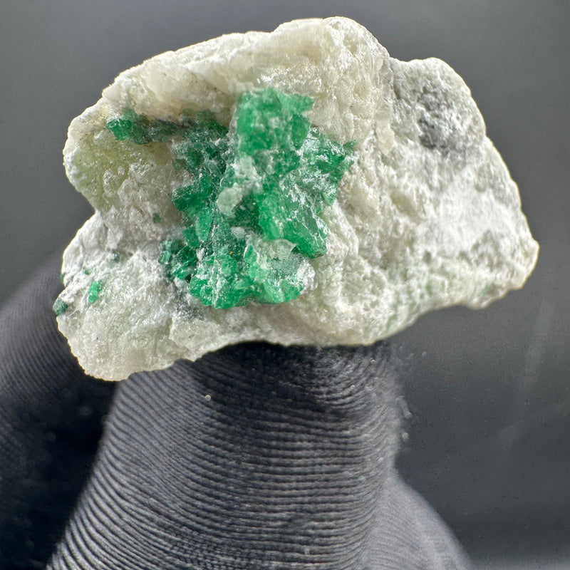 Emerald Specimen - 10g