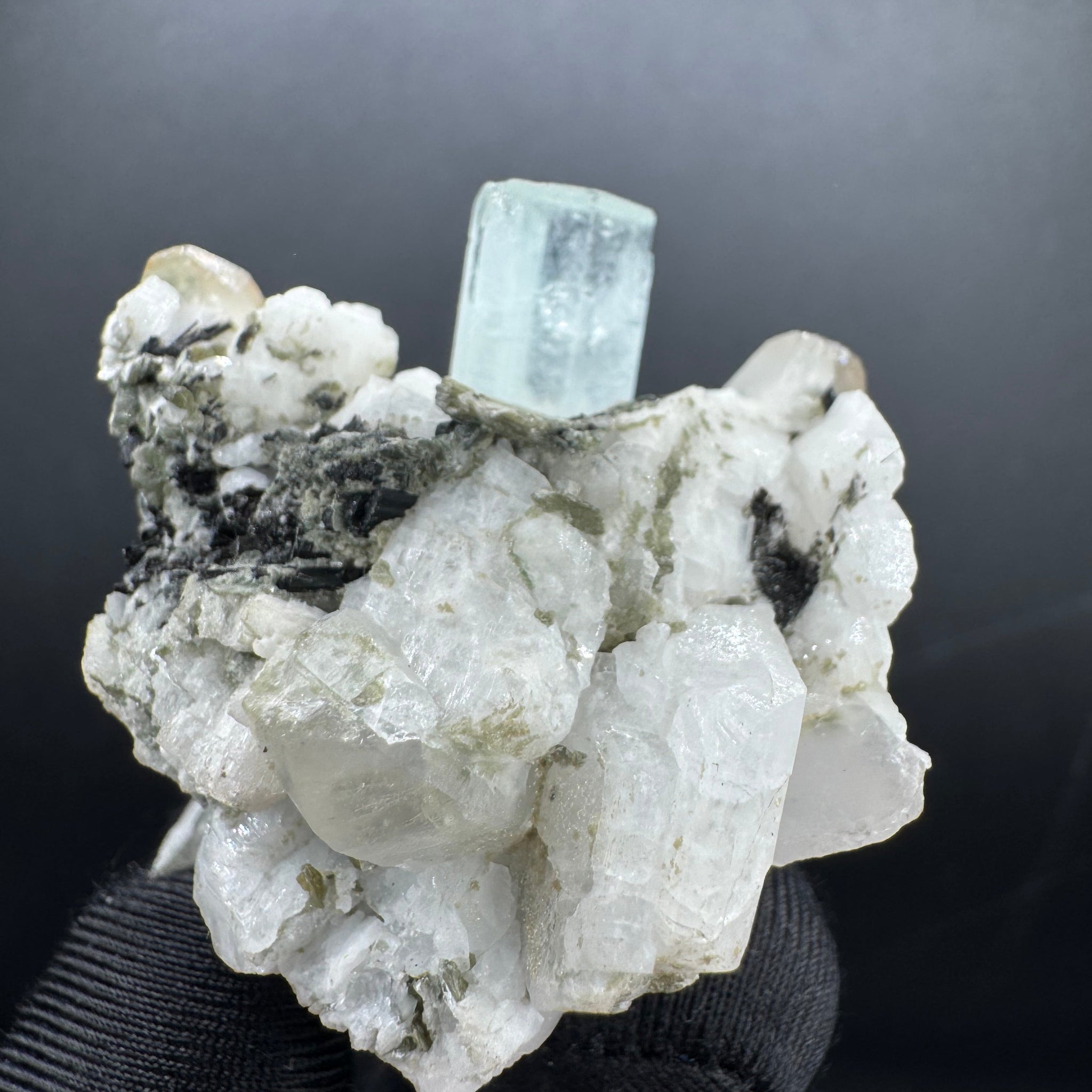Aquamarine Specimen - 82g