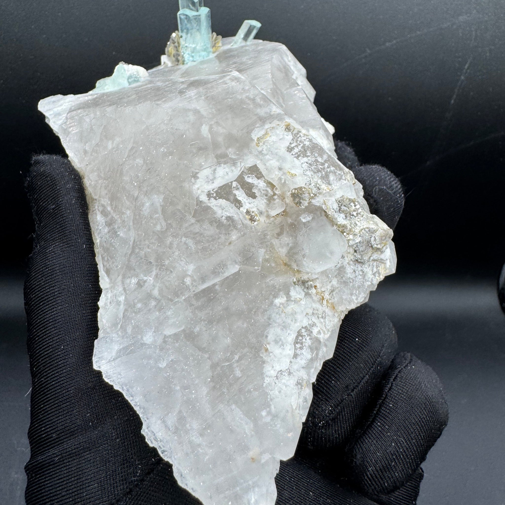 Aquamarine Specimen - 558g