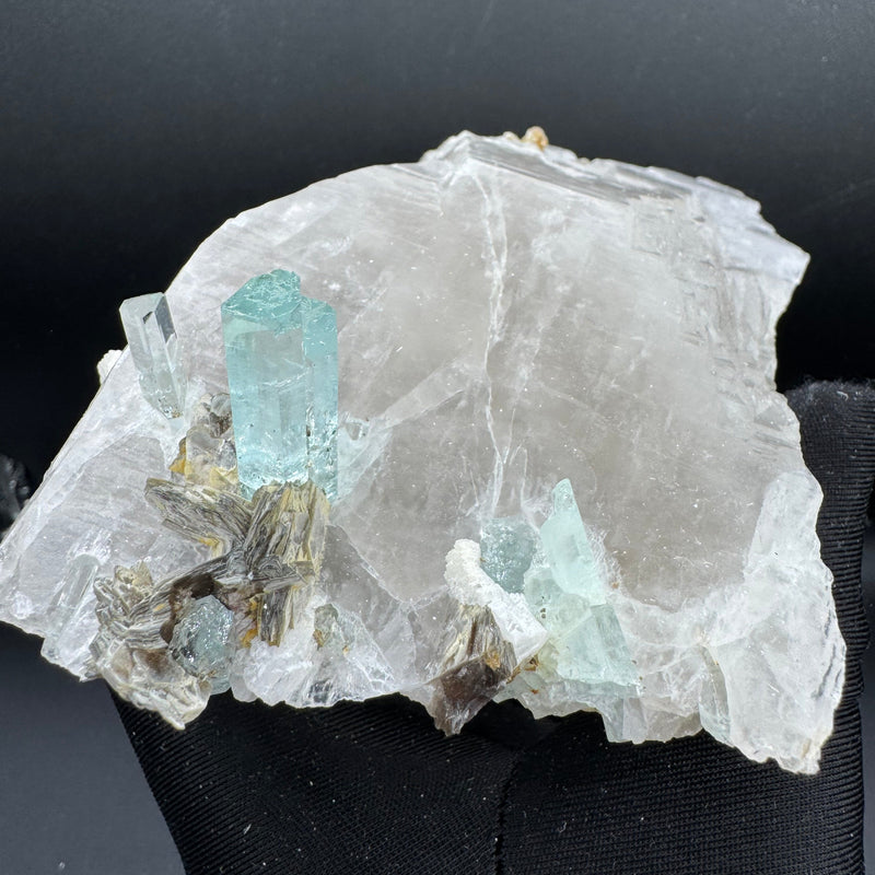 Aquamarine Specimen - 558g