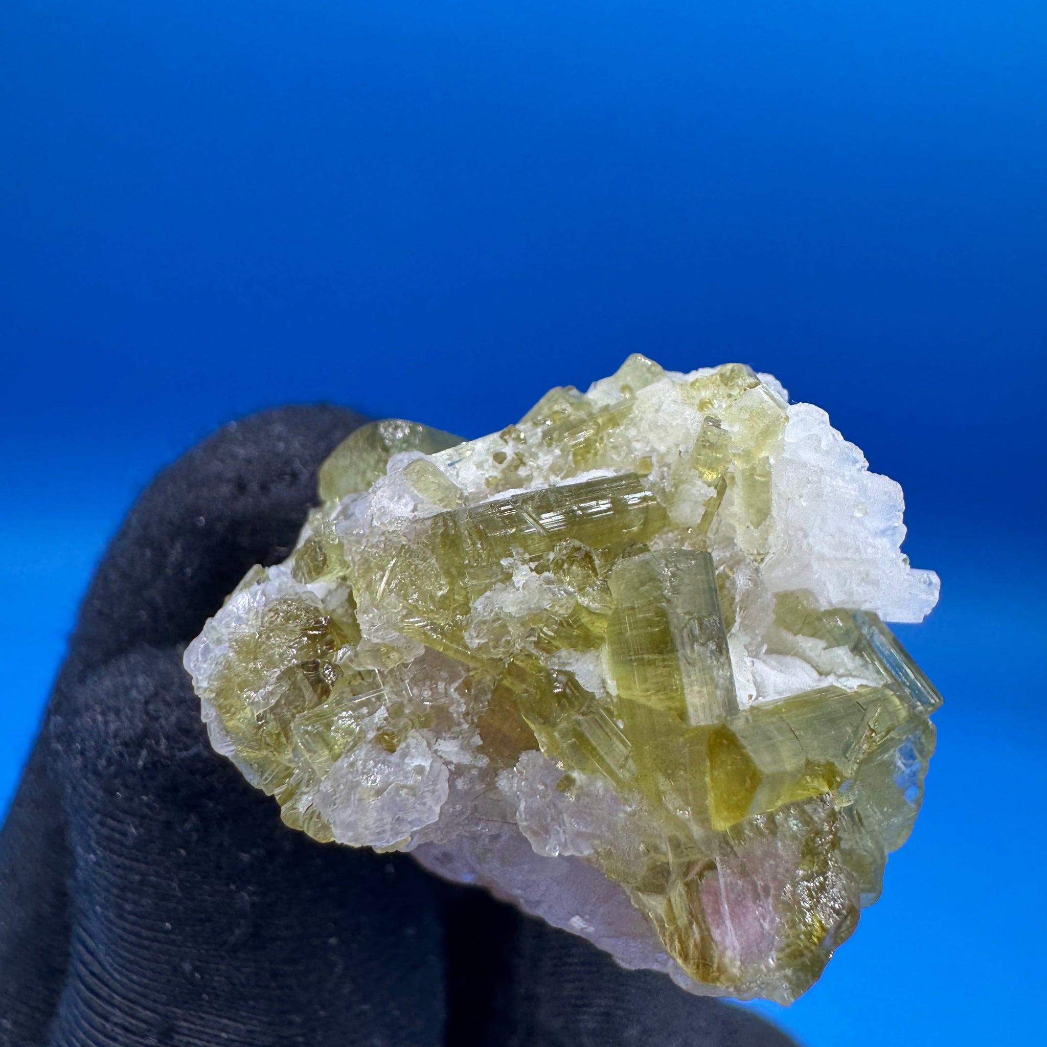 Tourmaline Specimen – 25g