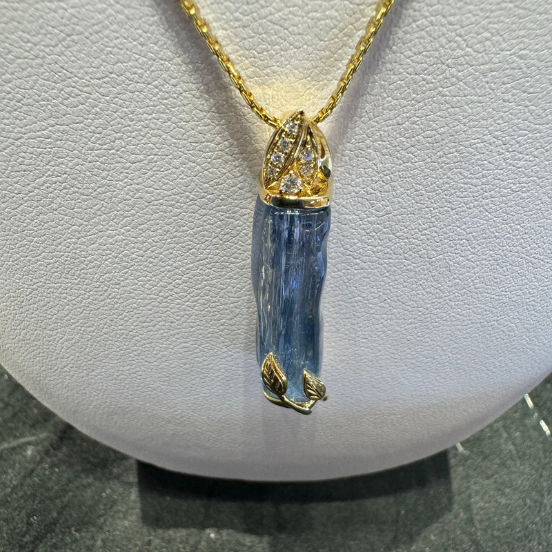 Aquamarine and Diamond Pendant in 14k