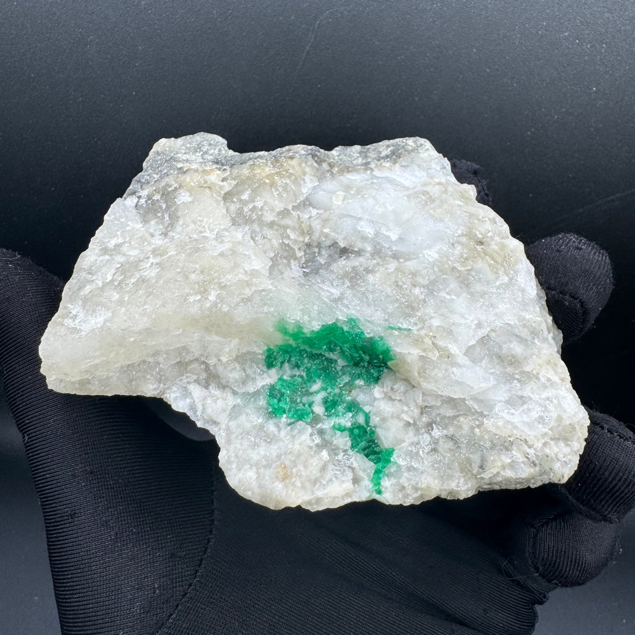 Emerald Specimen - 322g