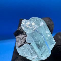 Aquamarine Crystal - 34.164g