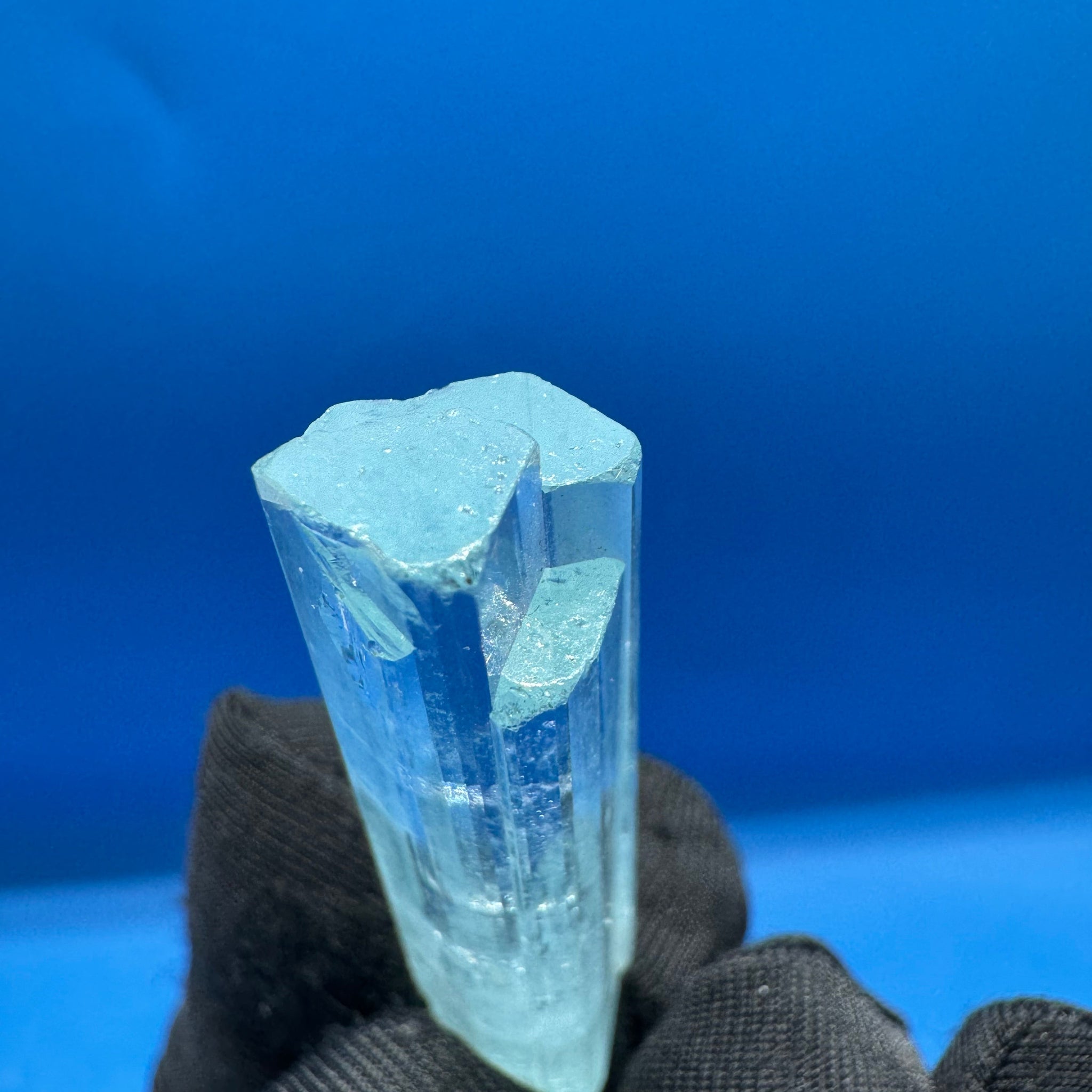 Aquamarine Crystal - 10.769g