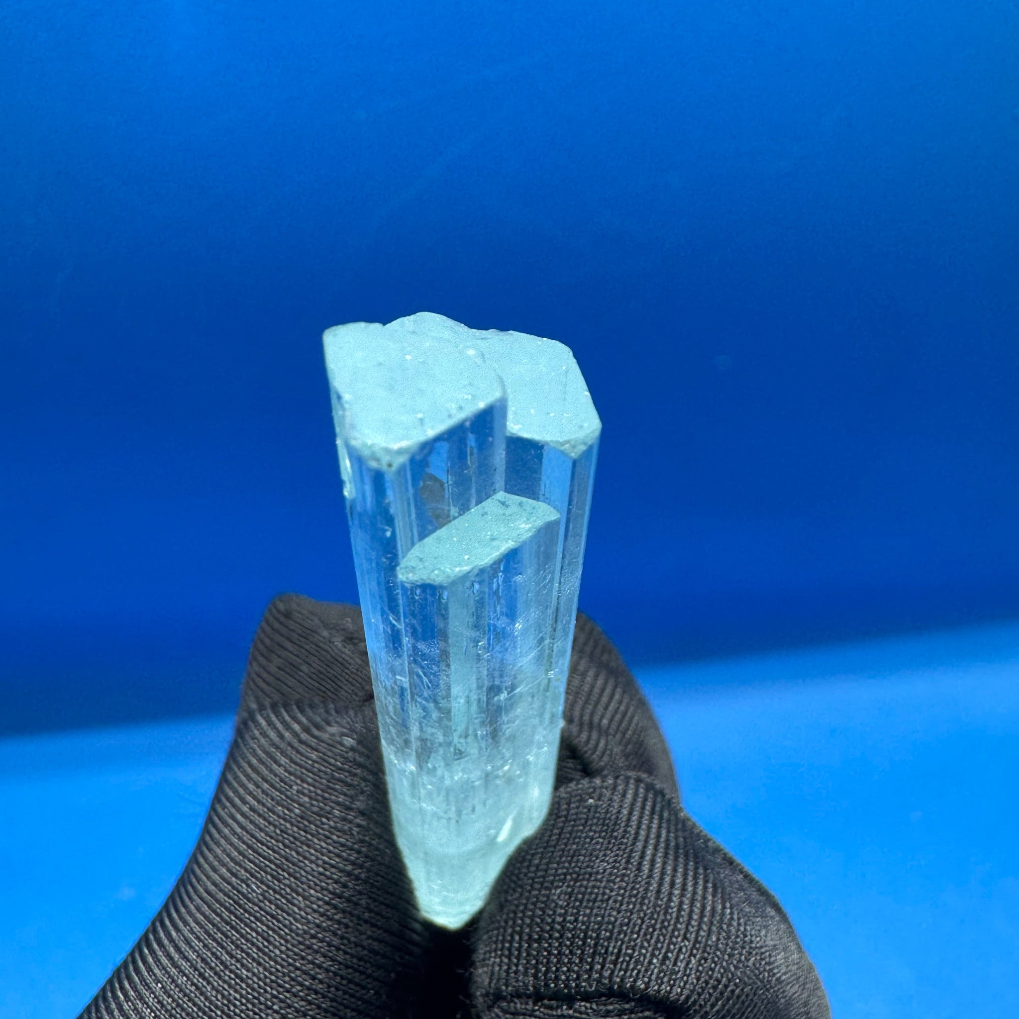 Aquamarine Crystal - 10.769g