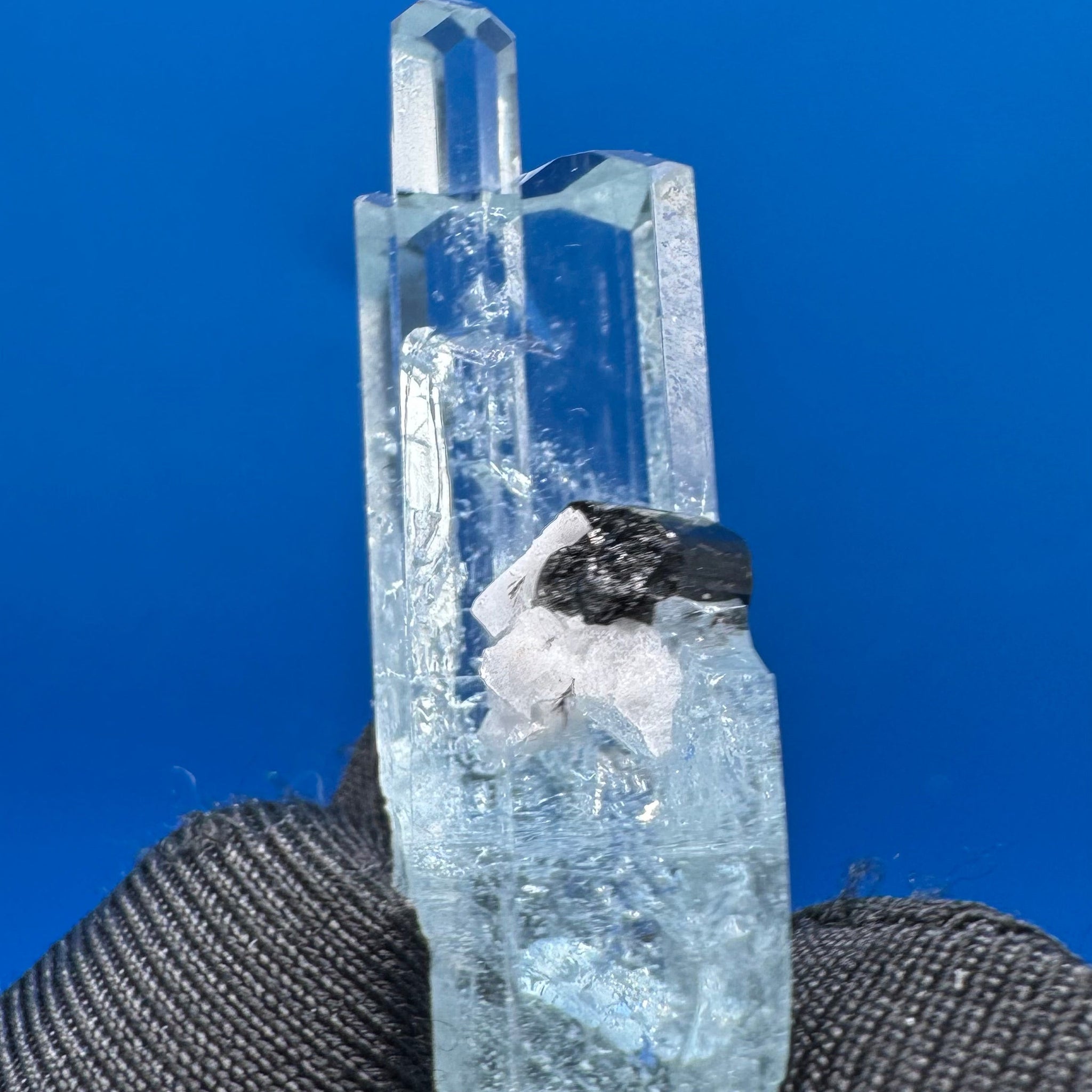 Aquamarine Crystal - 8.222g