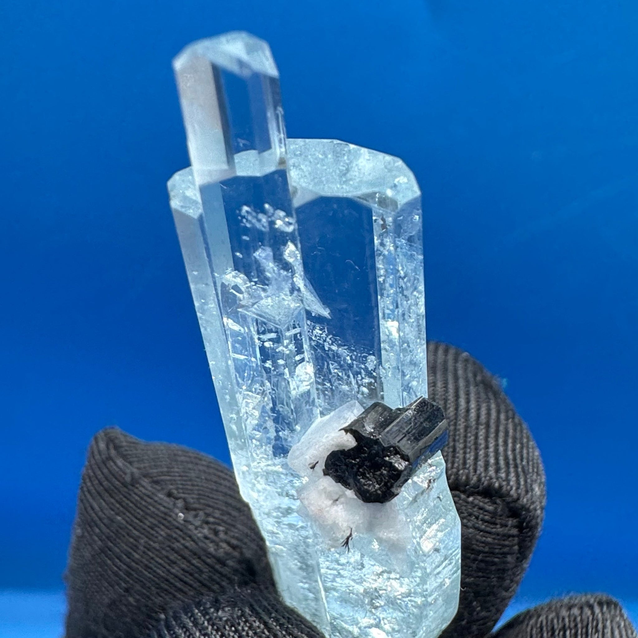 Aquamarine Crystal - 8.222g