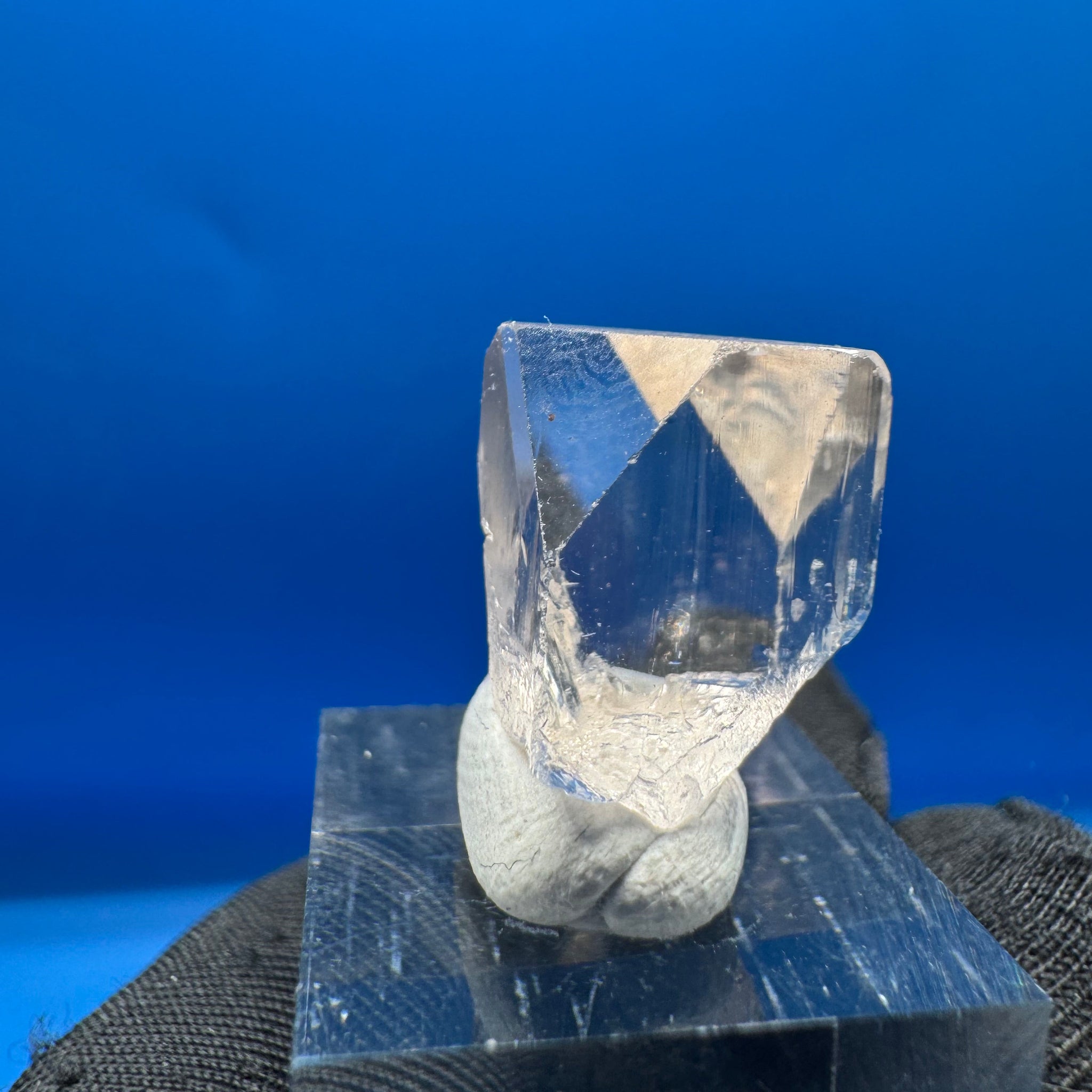 Imperial Topaz Crystal - 25.480ct