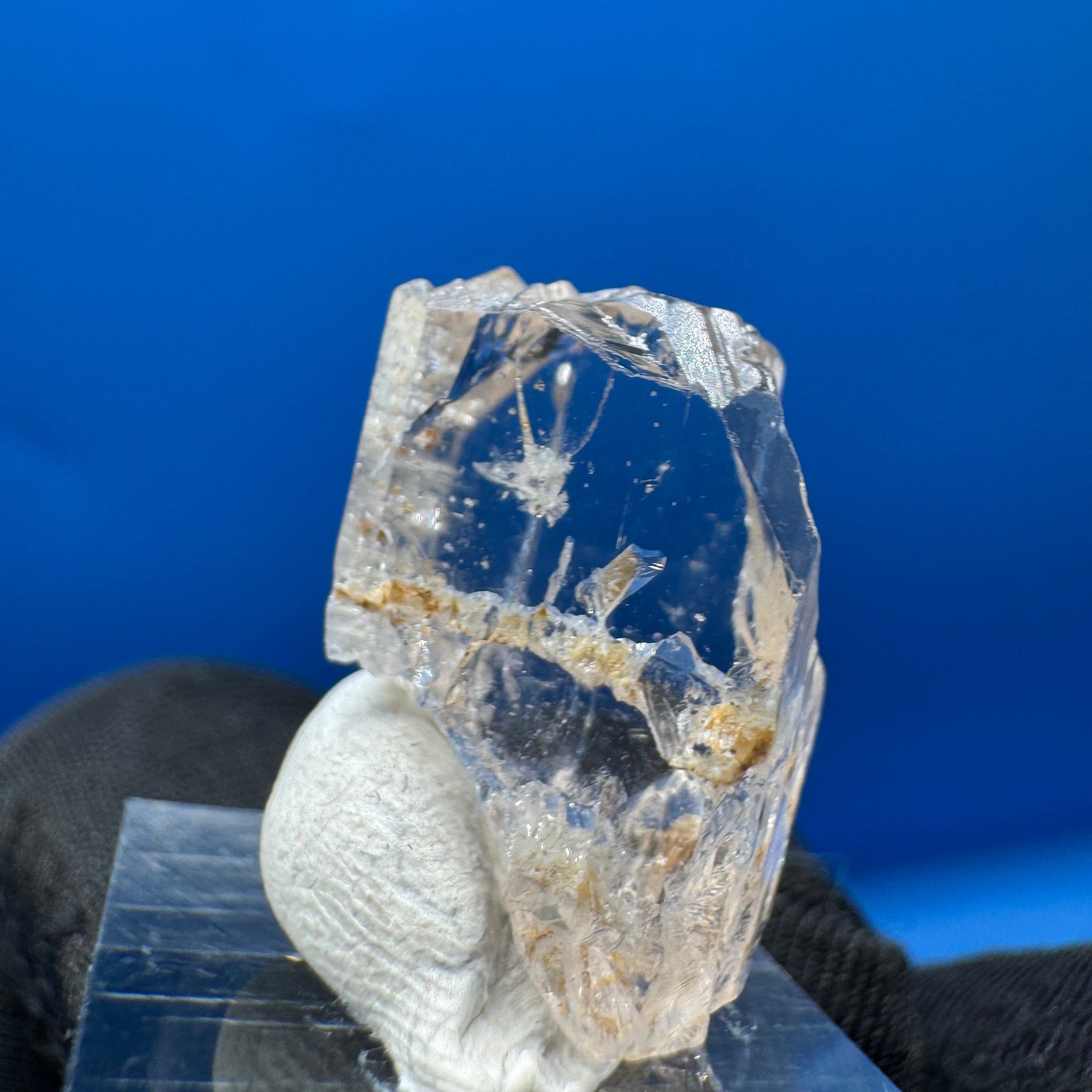 Topaz Crystal - 29.760