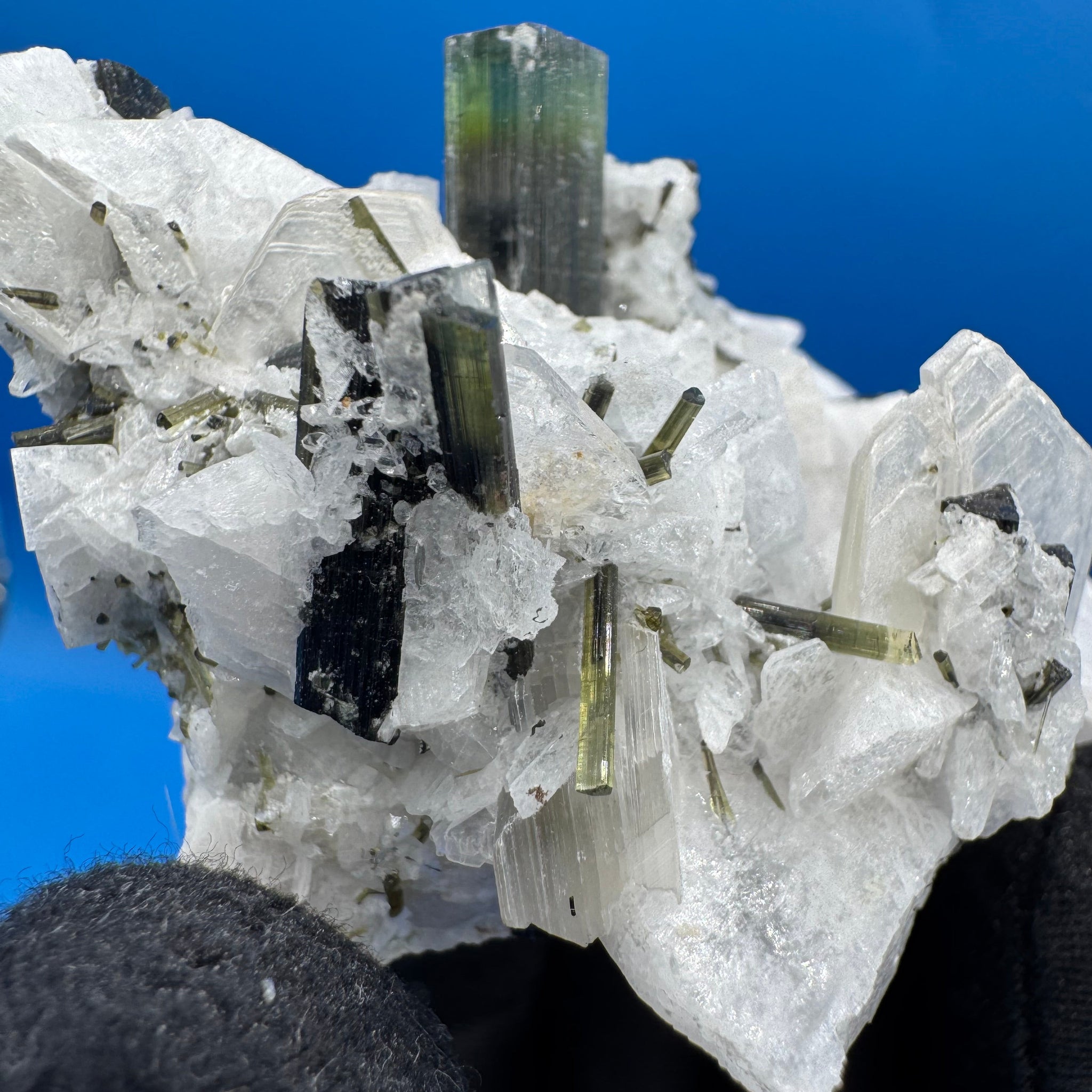 Green Tourmaline Specimen - 71g
