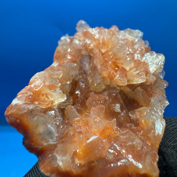 Red Heulandite with Stilbite – 44g