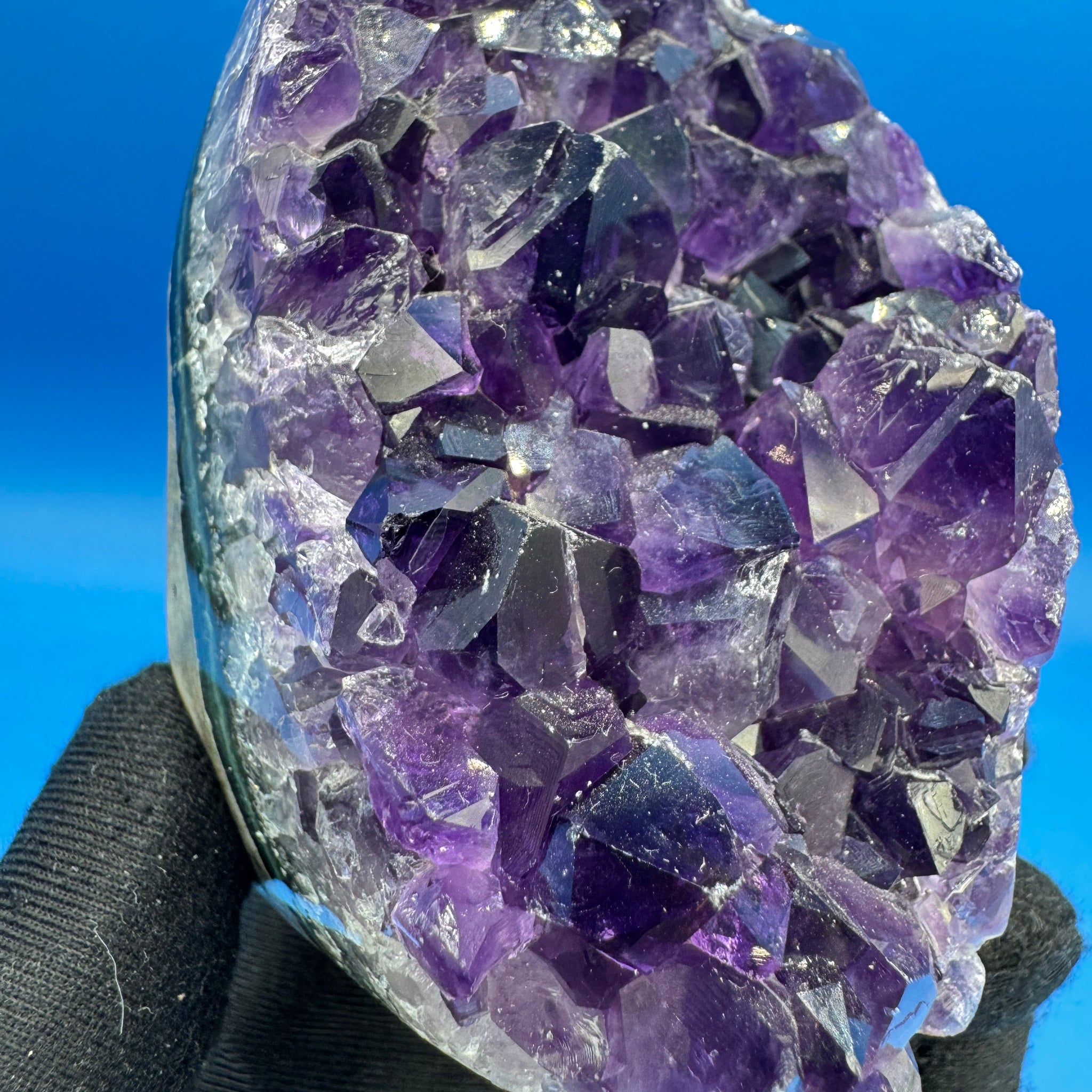 Amethysy Geode - 452g