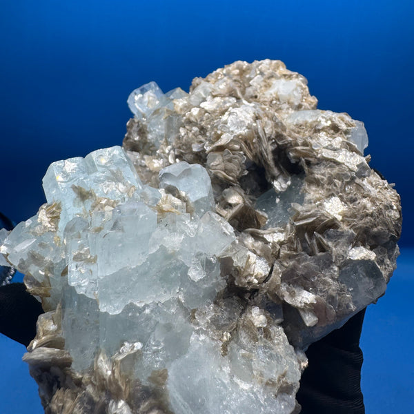 Aquamarine Specimen - 1388g