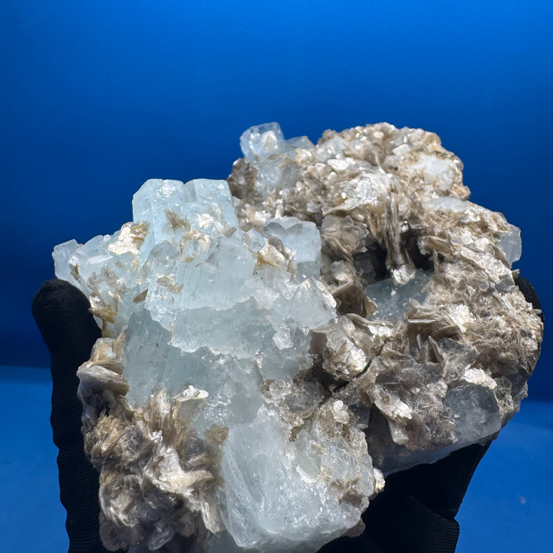 Aquamarine Specimen - 1388g