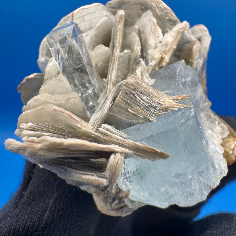 Aquamarine Specimen - 71g