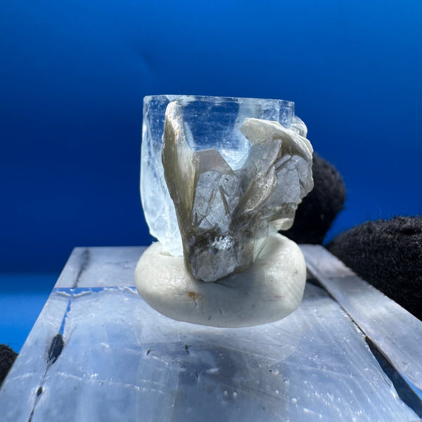 Aquamarine Specimen - 10g