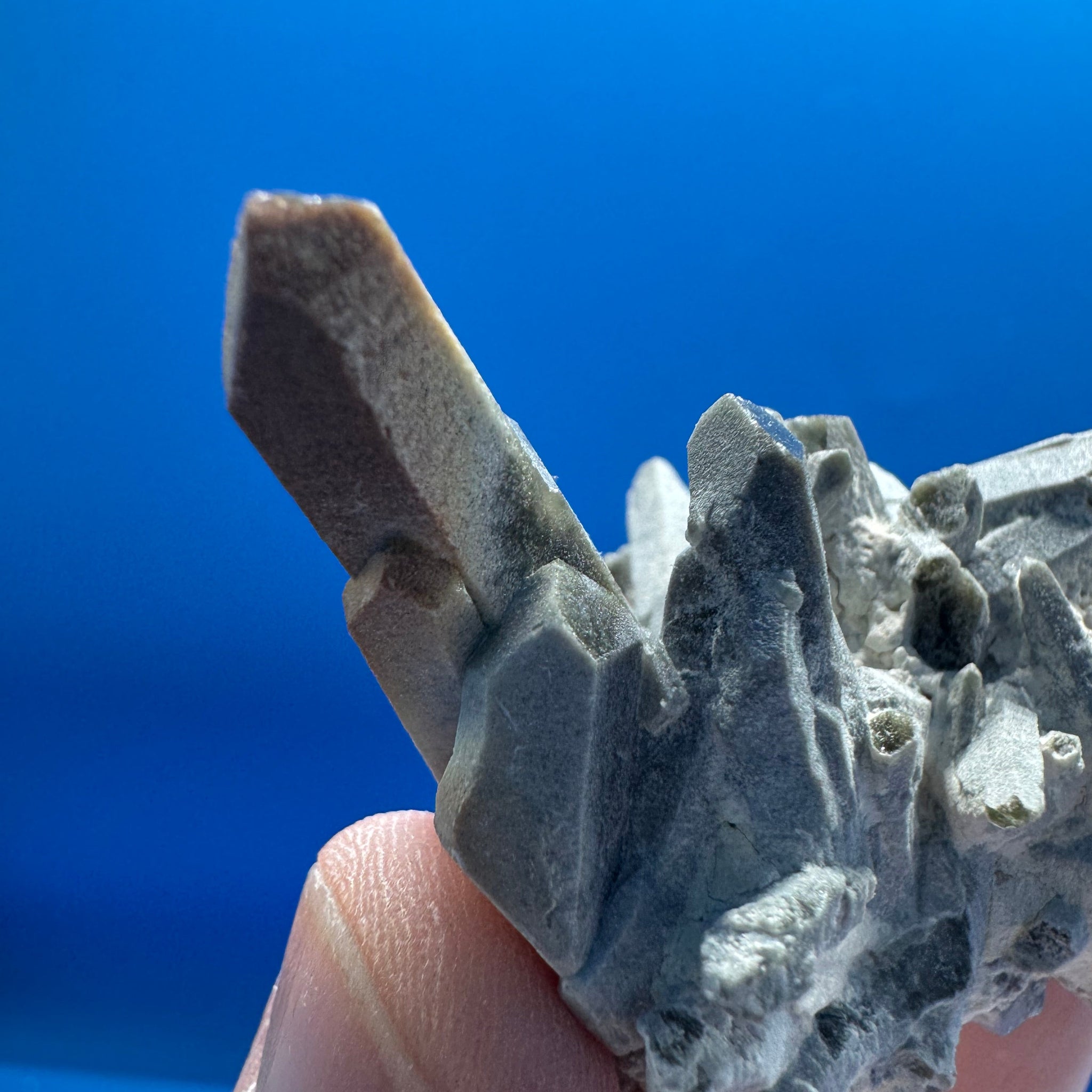 Quartz Specimen - 44g