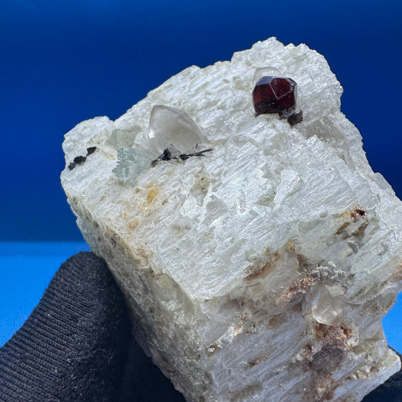 Garnet Specimen - 158g
