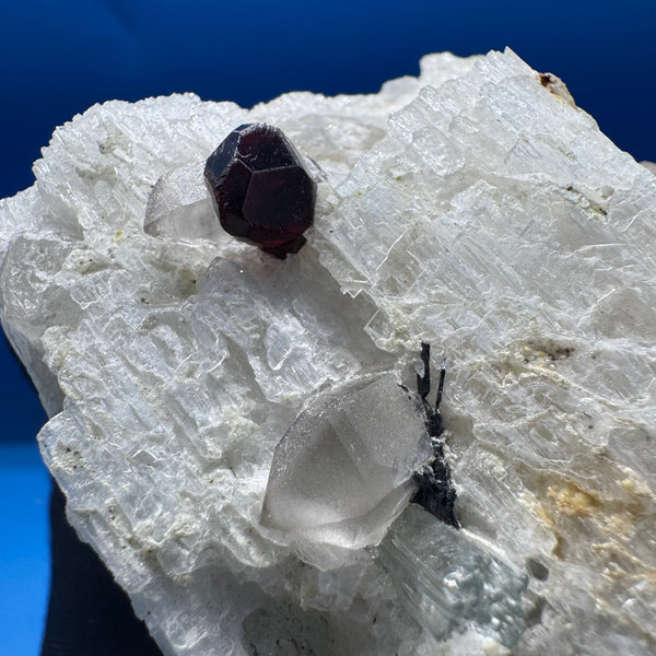 Garnet Specimen - 158g