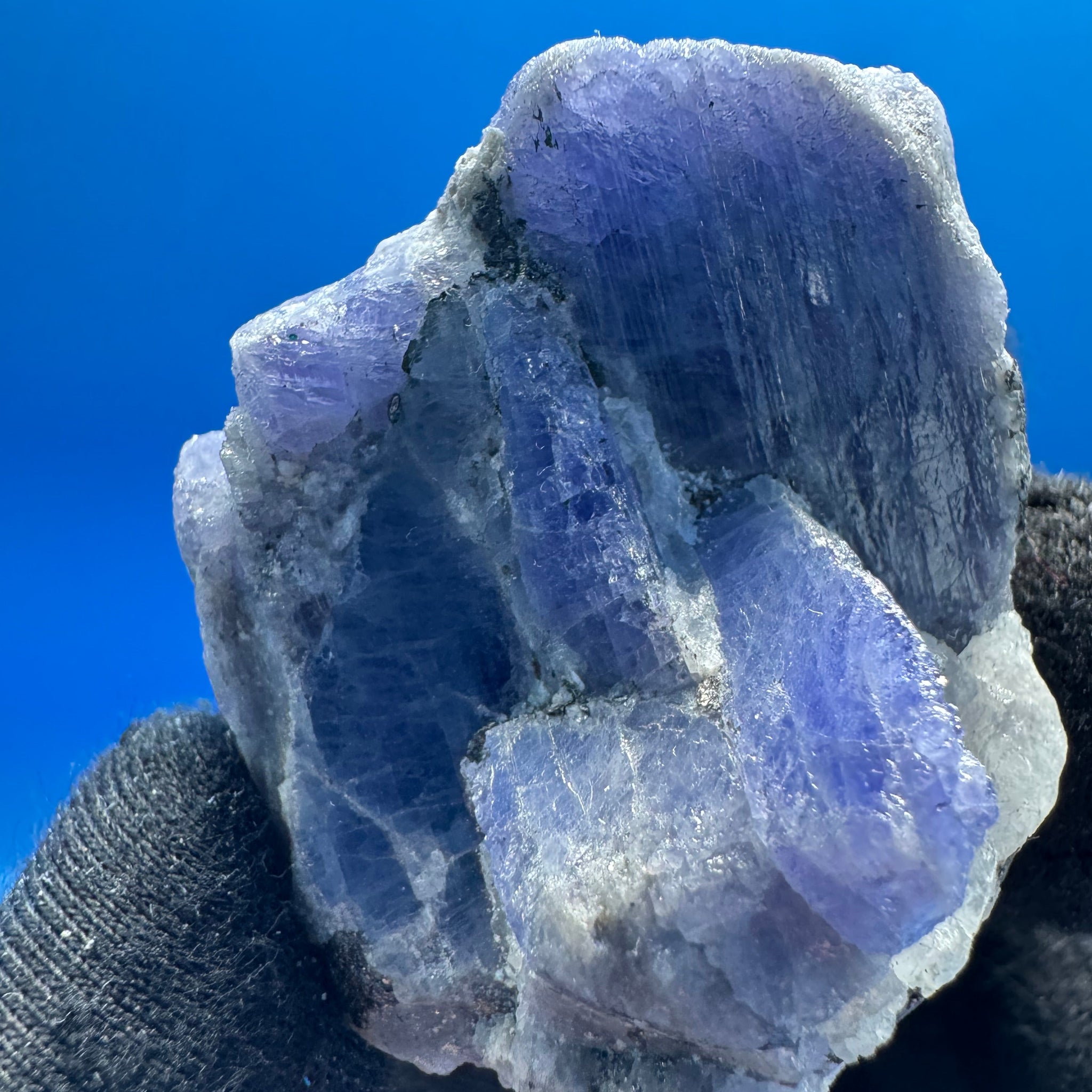 Tanzanite Specimen – 42g