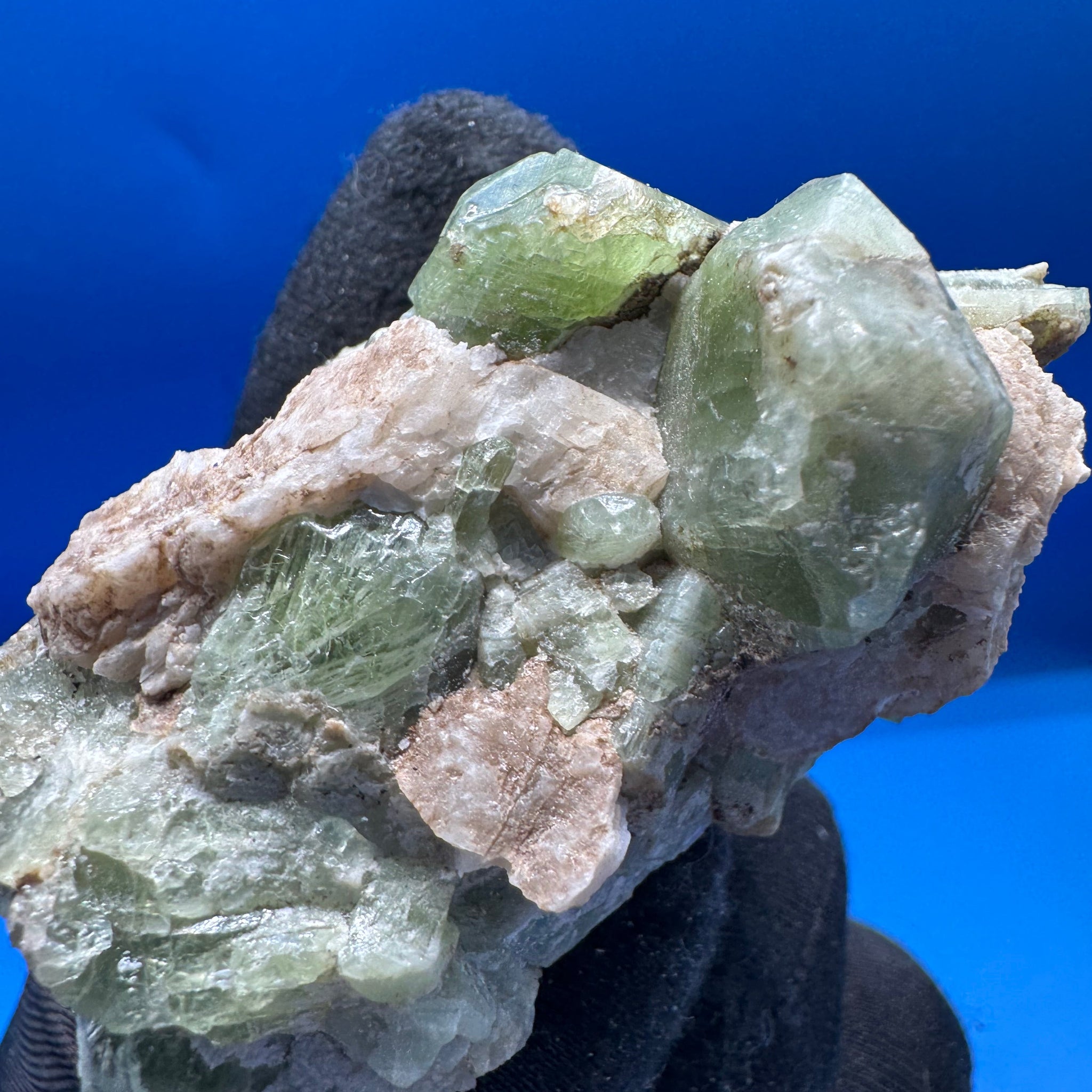 Green Diopside Specimen - 109g