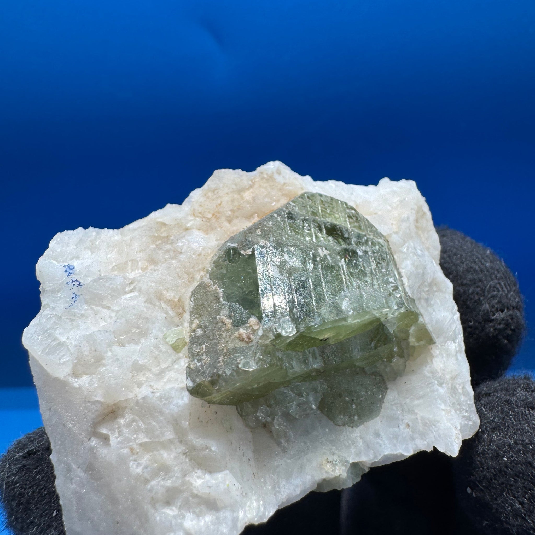 Green Diopside Specimen - 72g
