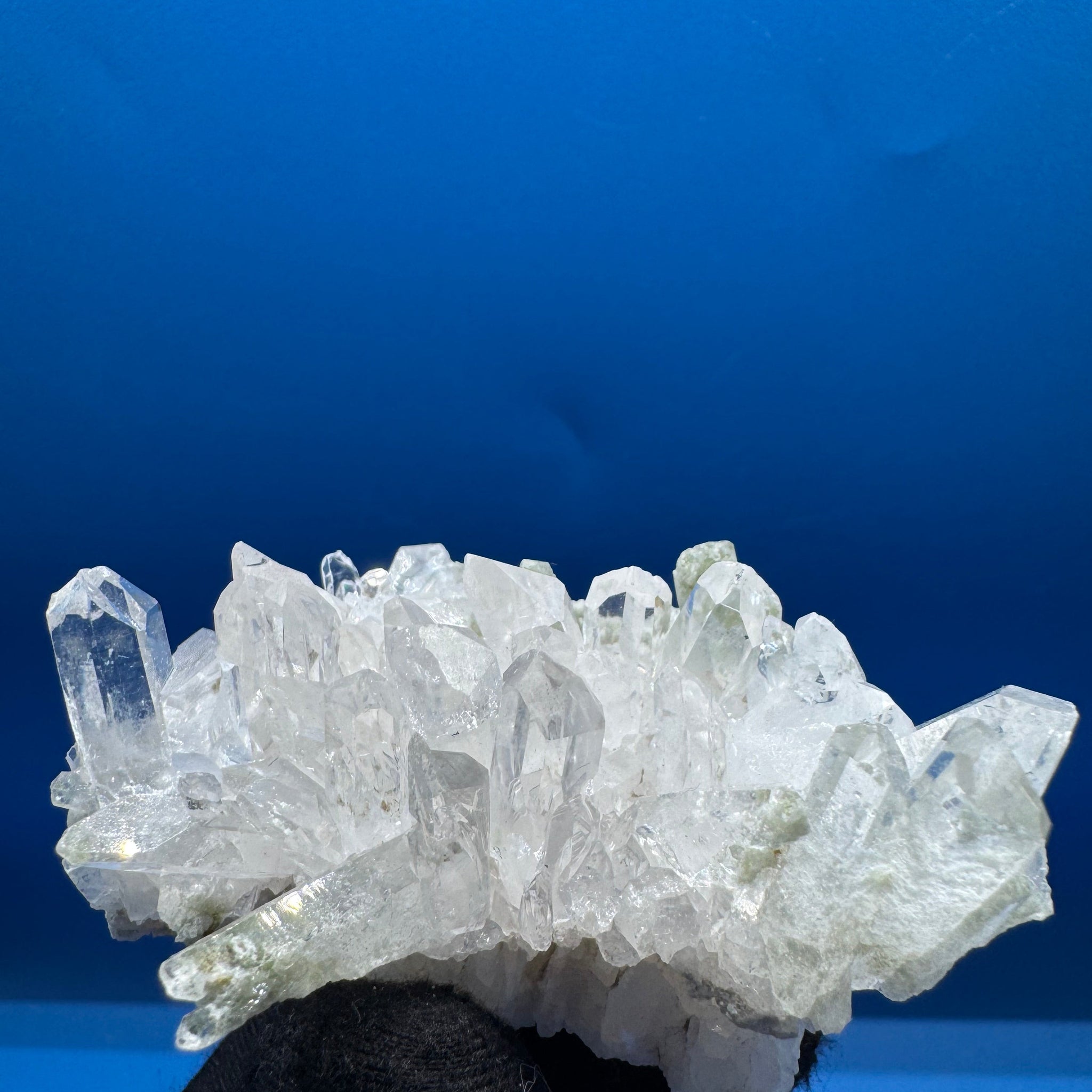 Quartz Specimen - 58g