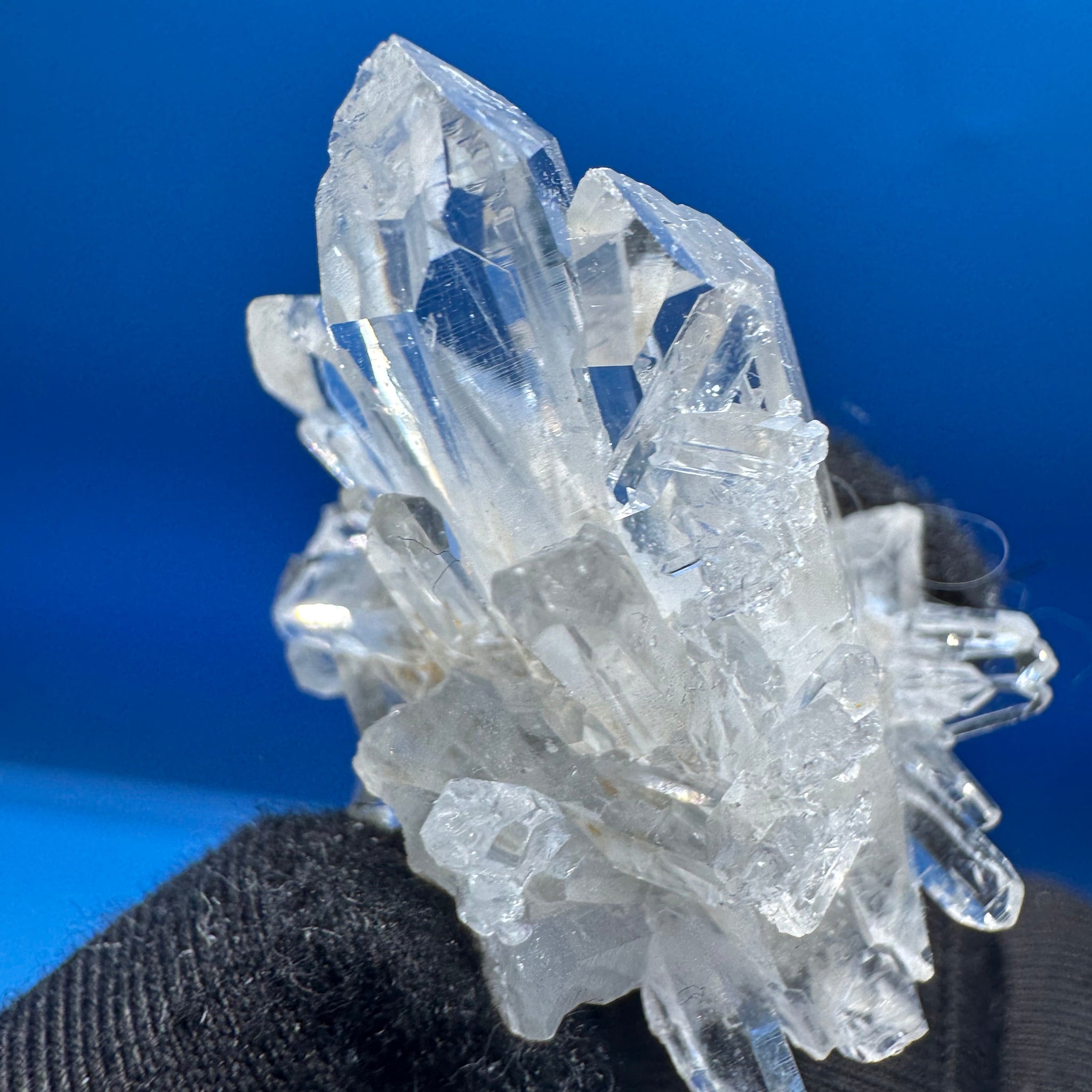 Quartz Specimen - 16g