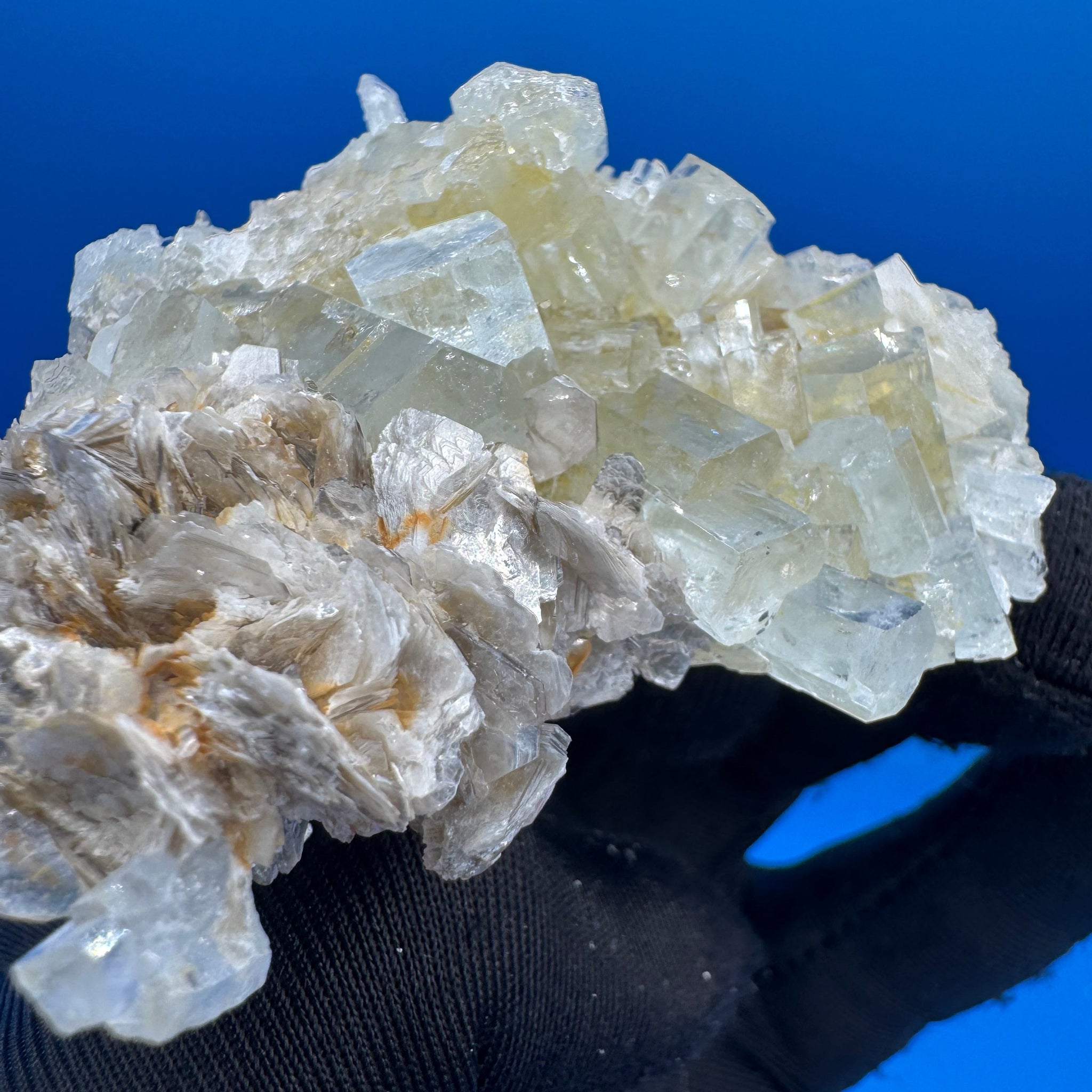 Aquamarine Specimen - 64g