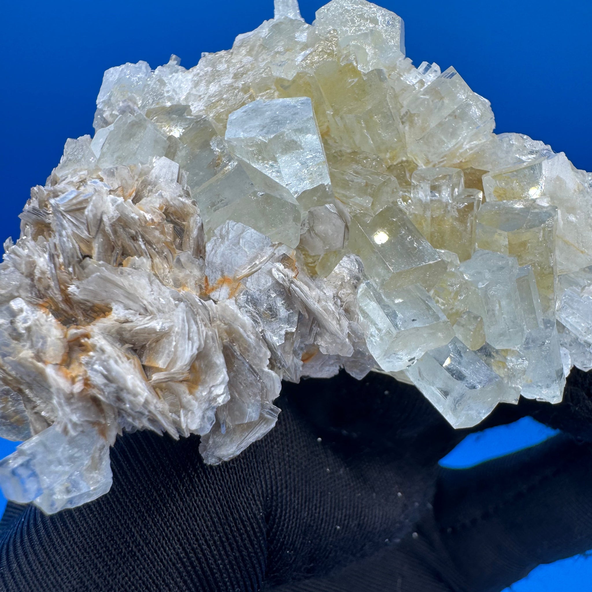 Aquamarine Specimen - 64g