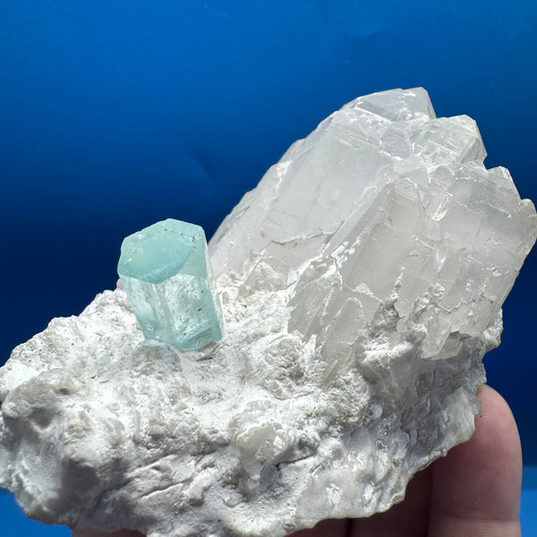 Aquamarine Specimen - 445g