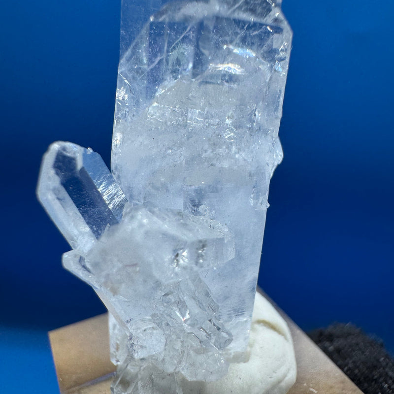 Quartz Specimen - 16g