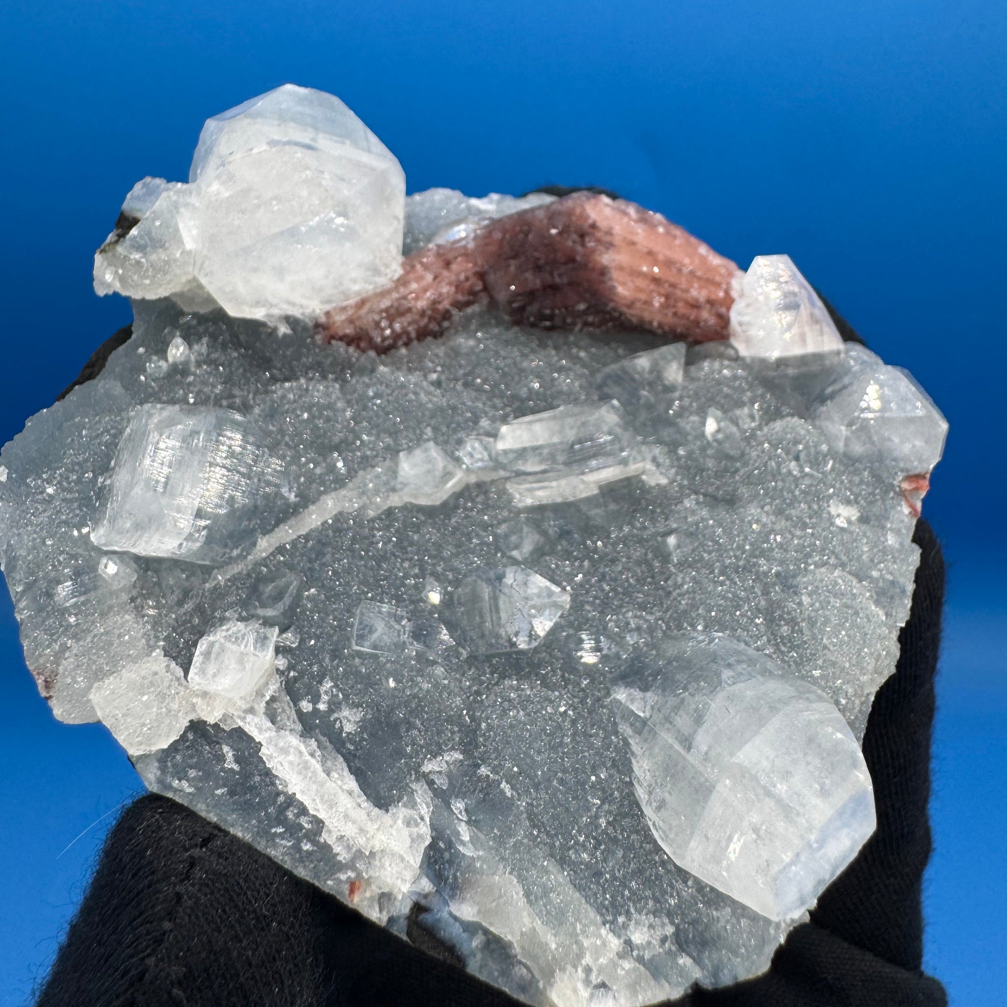 Heulandite on Chalcedony Specimen - 196g