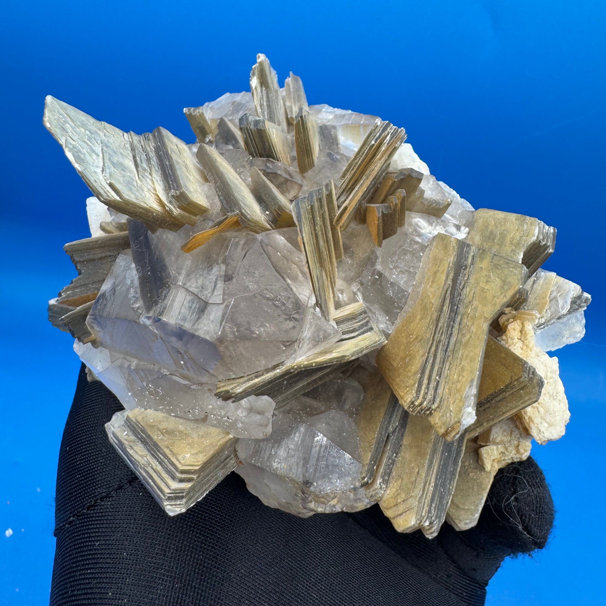 Muscovite Quartz Specimen - 598g