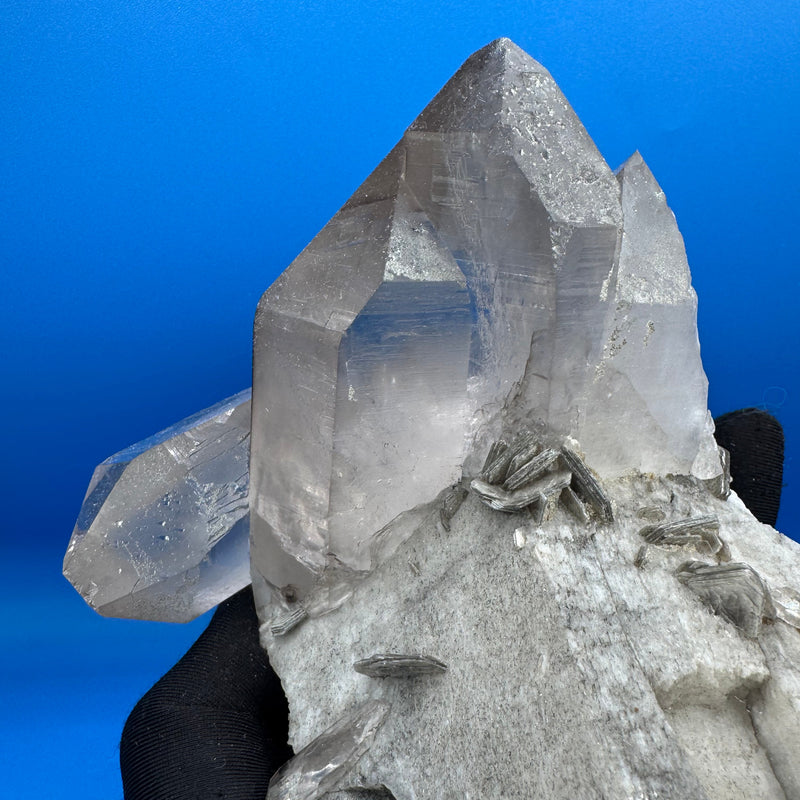 Quartz Specimen - 1107g