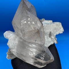Quartz Specimen - 1107g