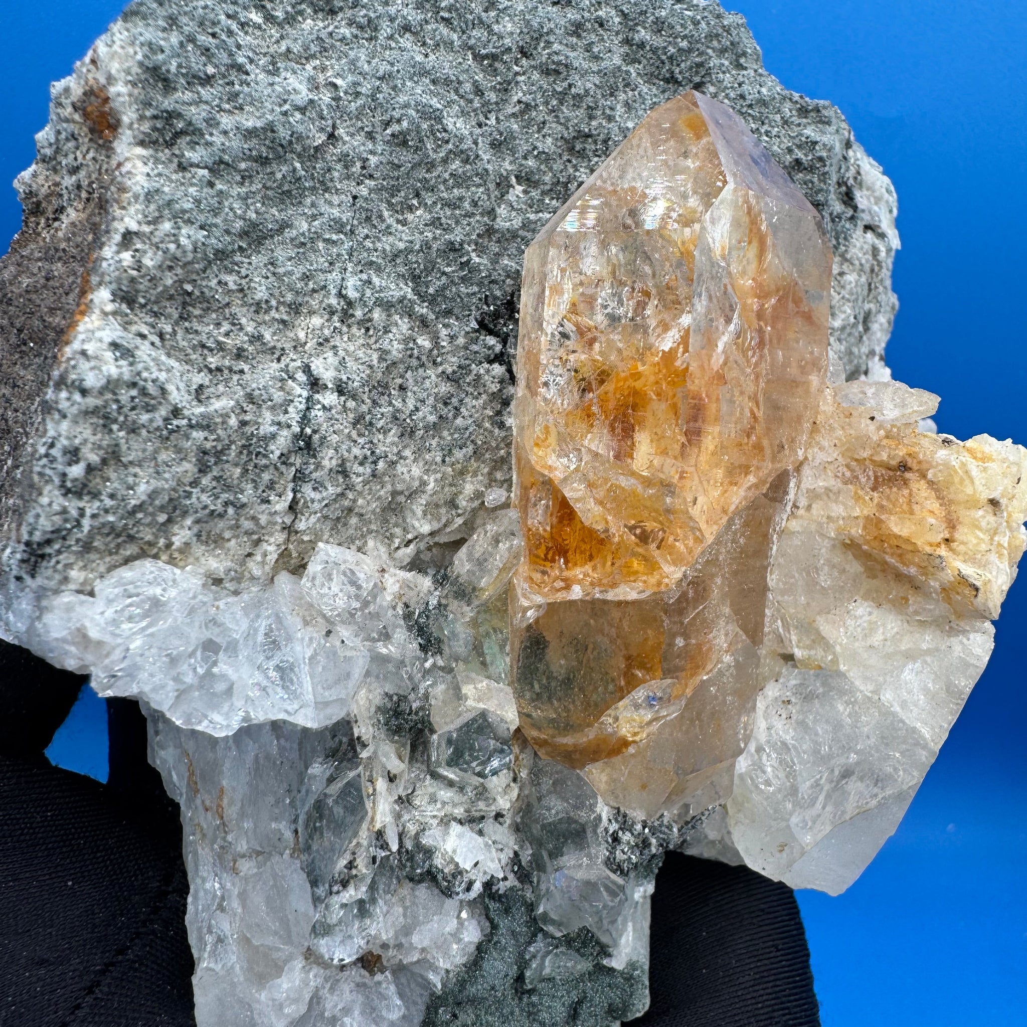 Quartz Specimen - 966g