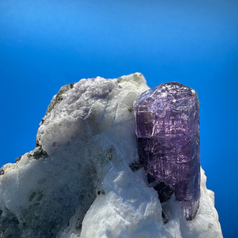 Scapolite Specimen - 137g