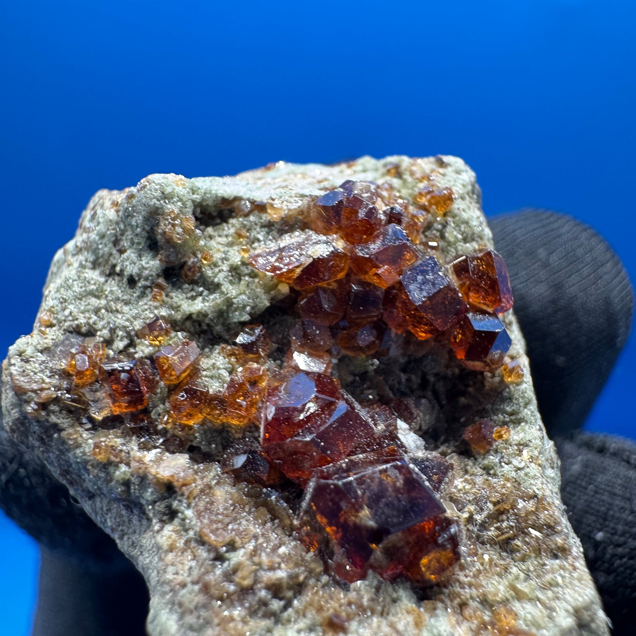 Red Garnet Specimen - 44g