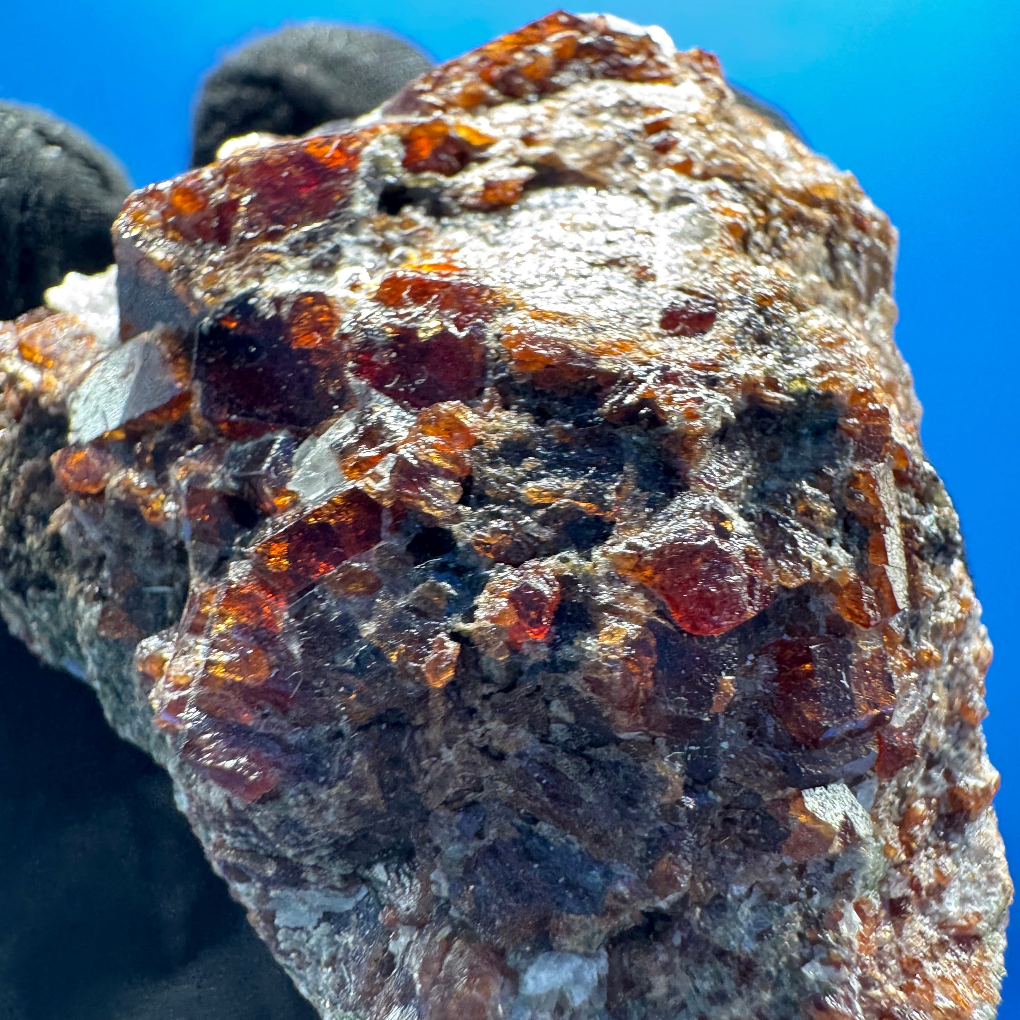 Red Garnet Specimen - 84g