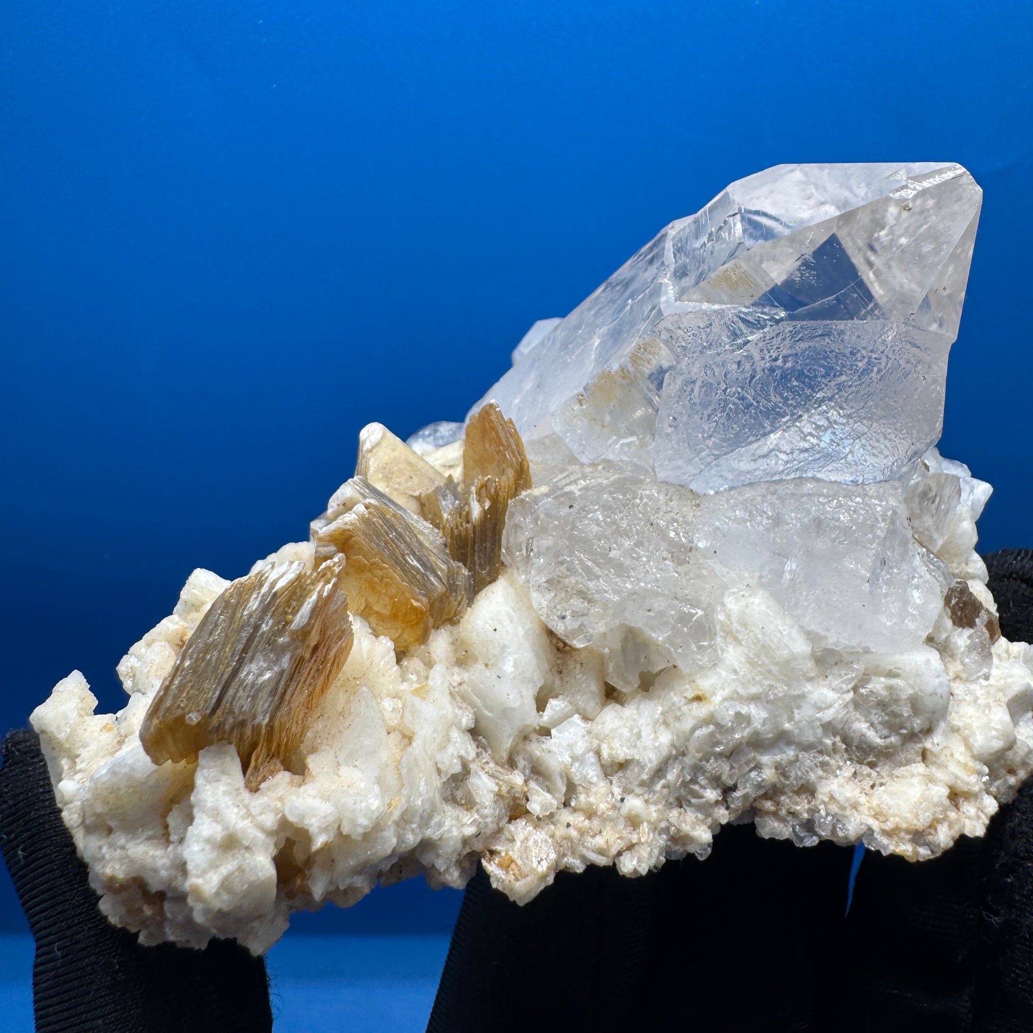 Quartz Specimen - 276g