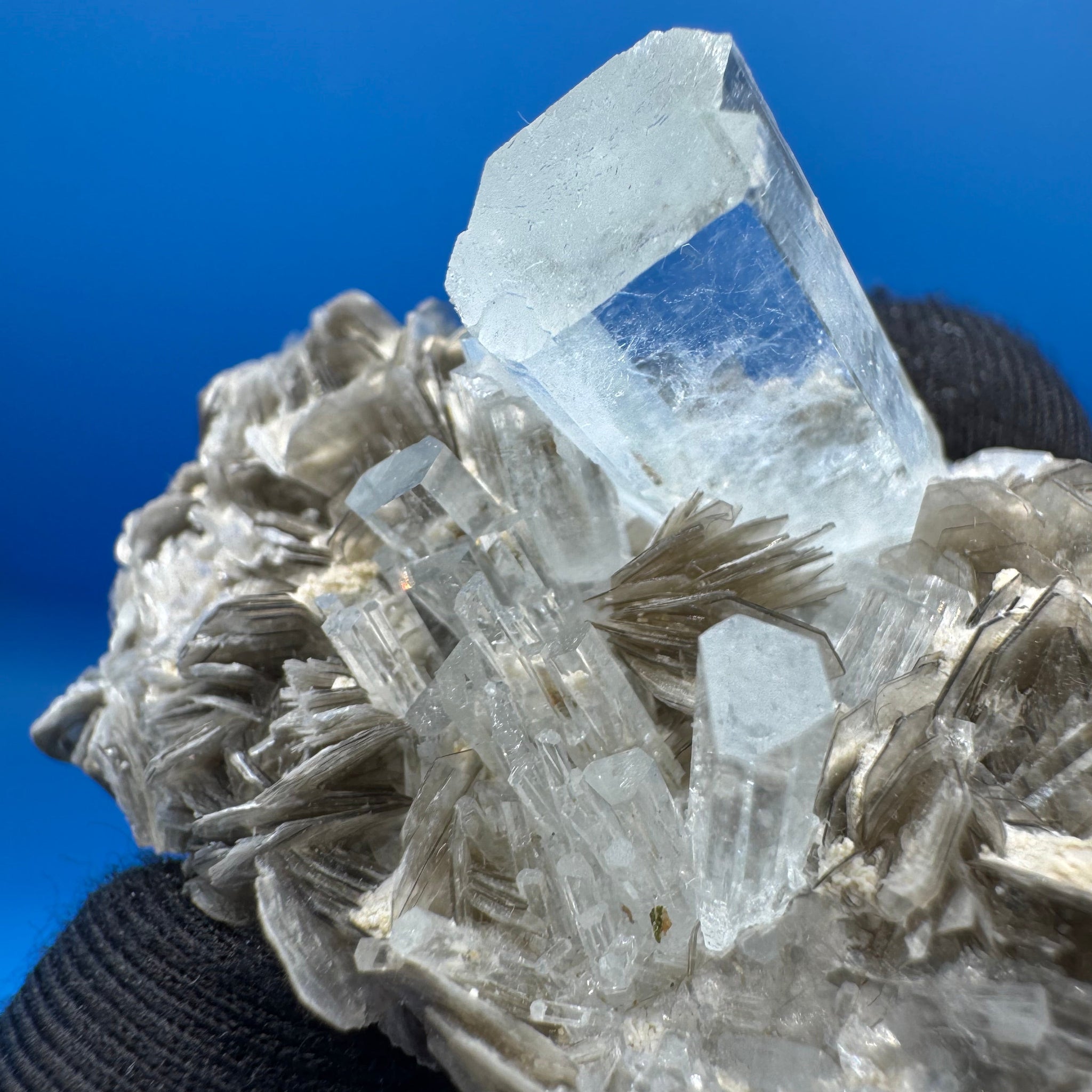 Aquamarine Specimen - 38g