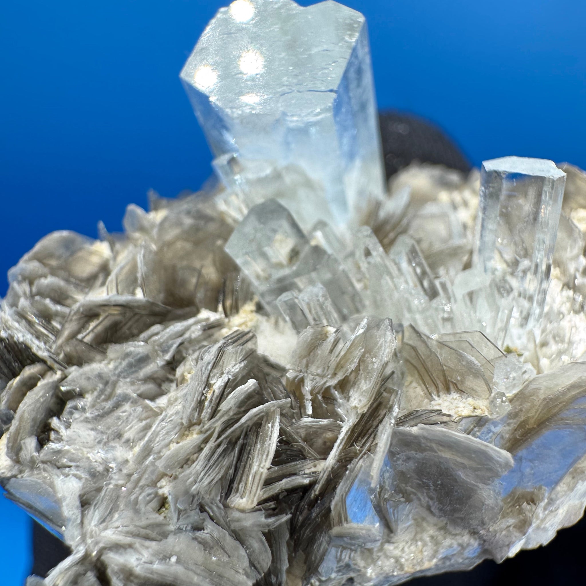 Aquamarine Specimen - 38g
