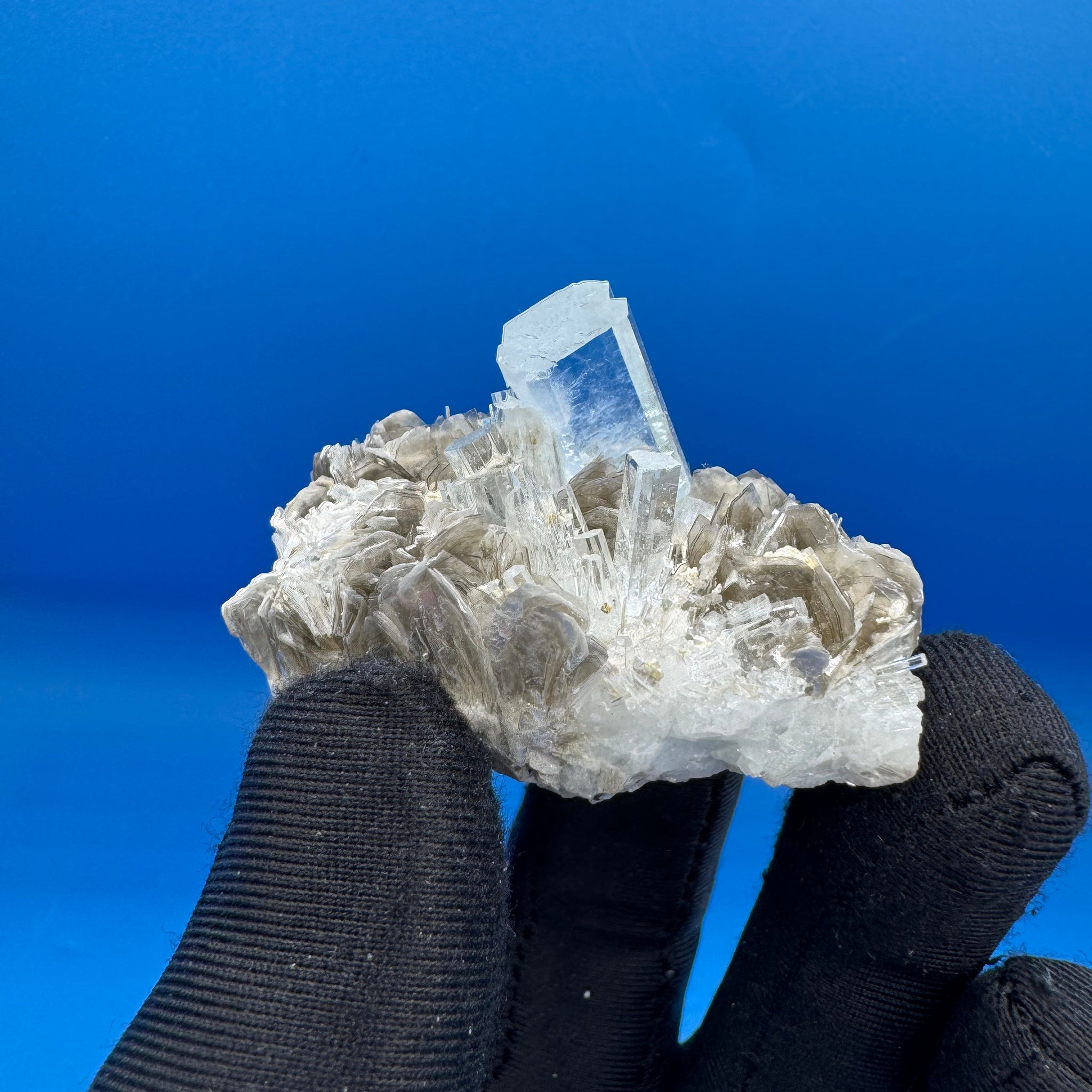 Aquamarine Specimen - 38g