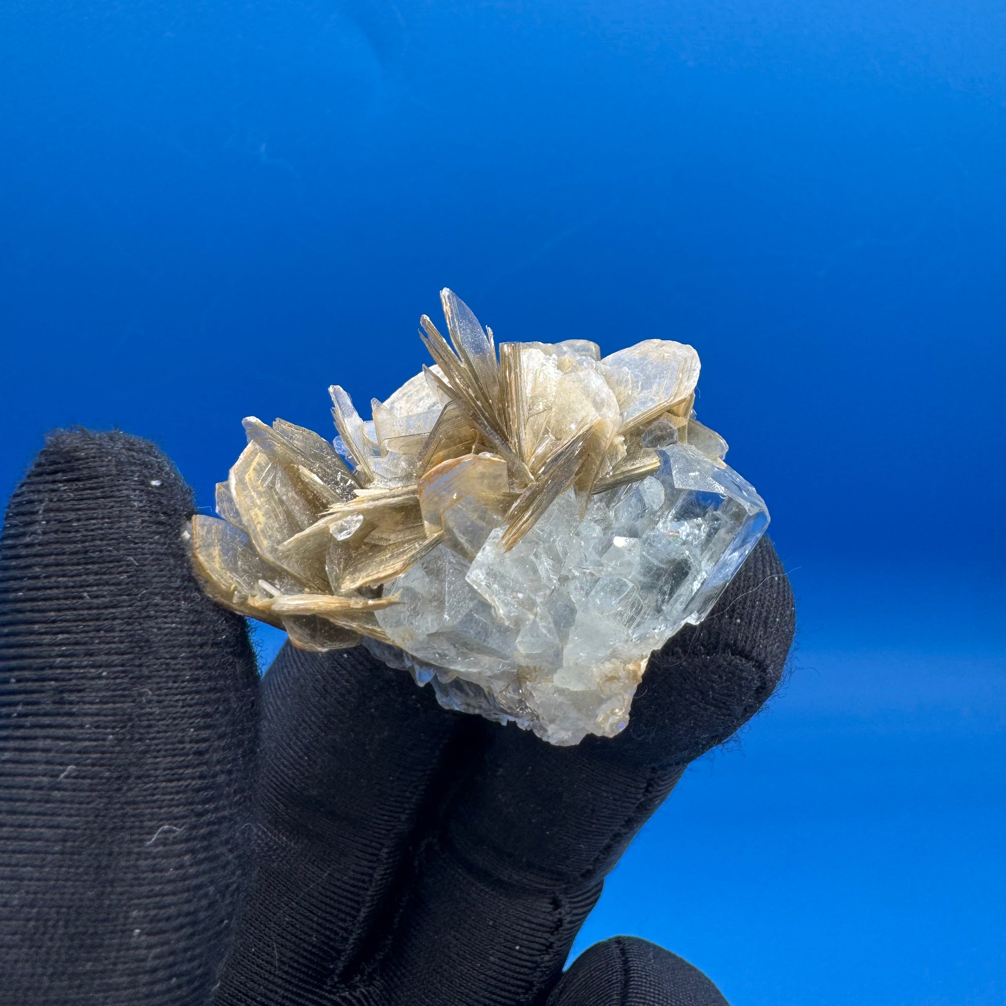 Aquamarine Specimen - 35g