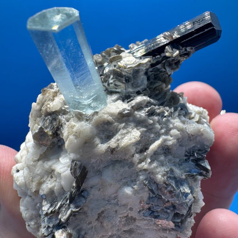 Aquarmarine Specimen - 110g