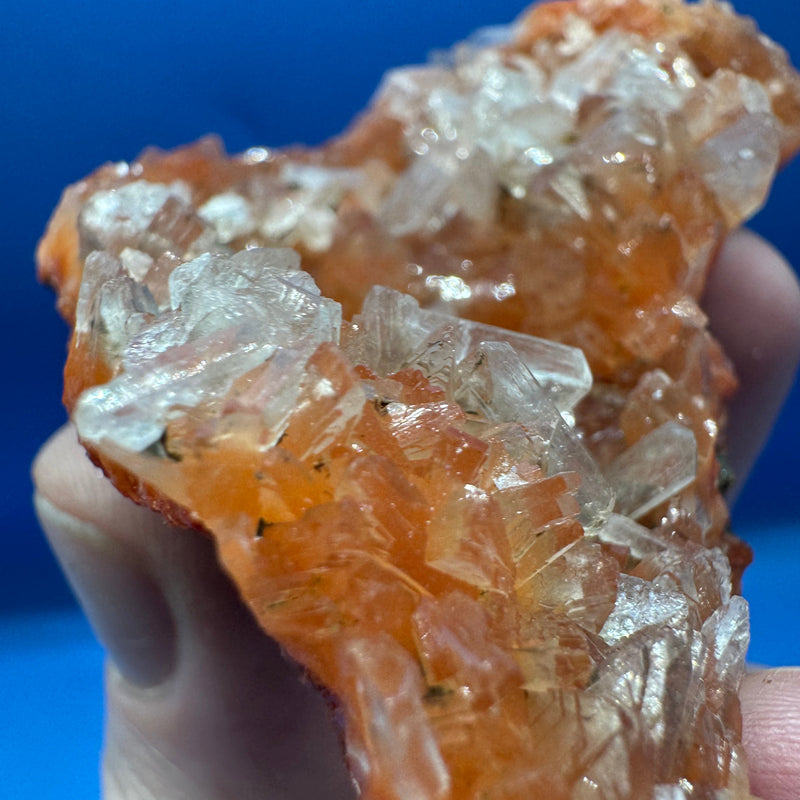 Red Heulandite with Stilbite – 43g